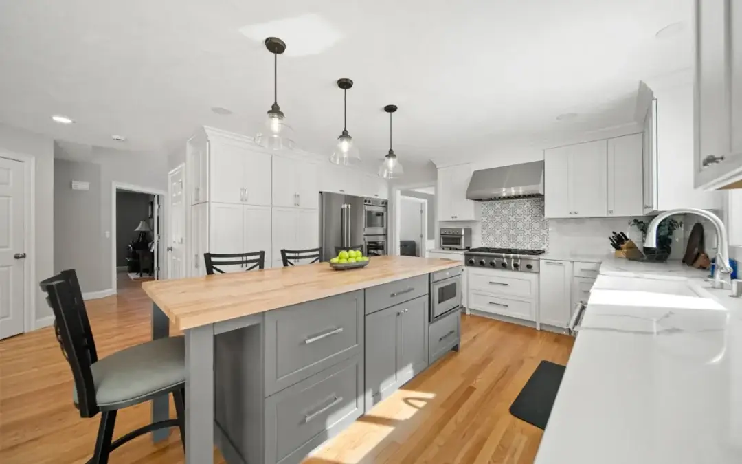 Mantra vs. Homecrest vs. Mid Continent: Best Cabinet Brands